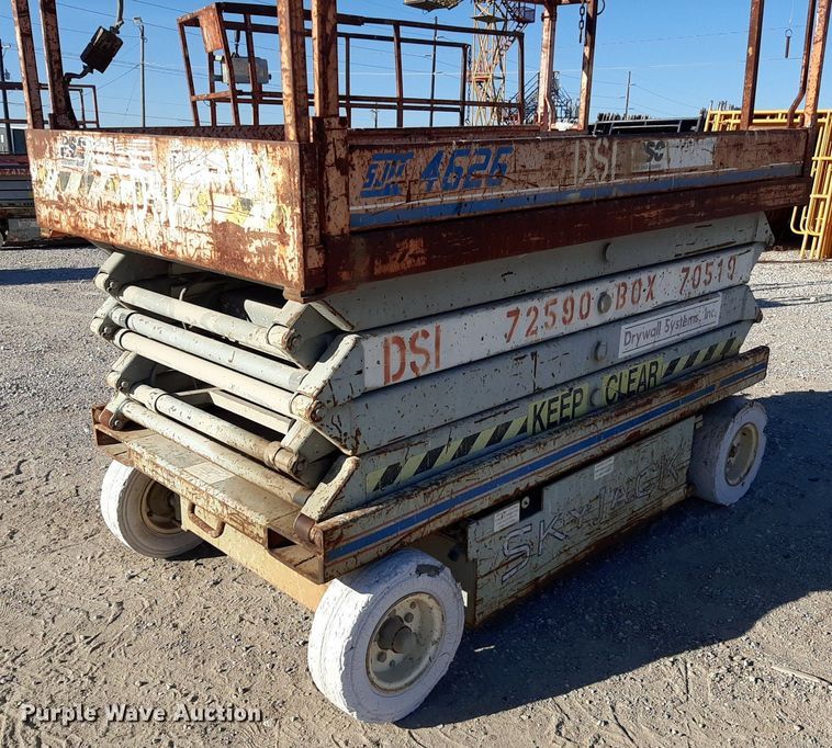 image for item KD9155 Skyjack 4626  scissor lift