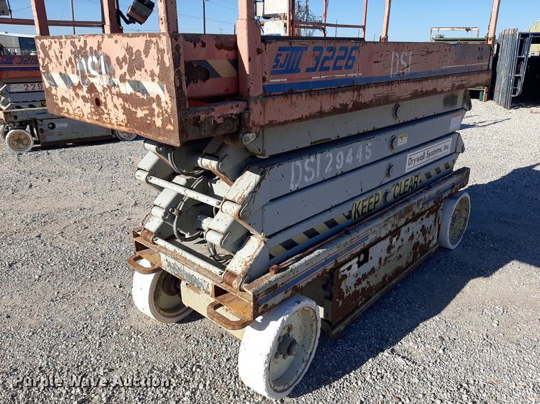 image for item KD9156 Skyjack 3226  scissor lift