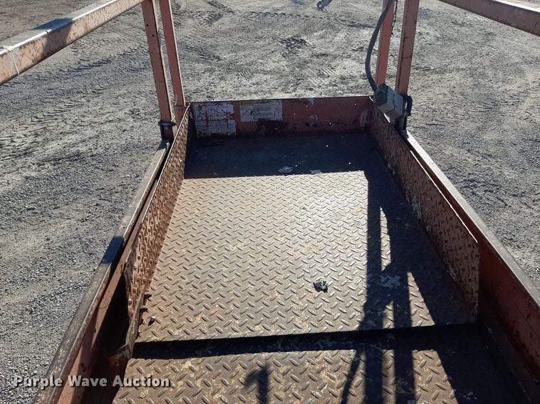 image for item KD9156 Skyjack 3226  scissor lift