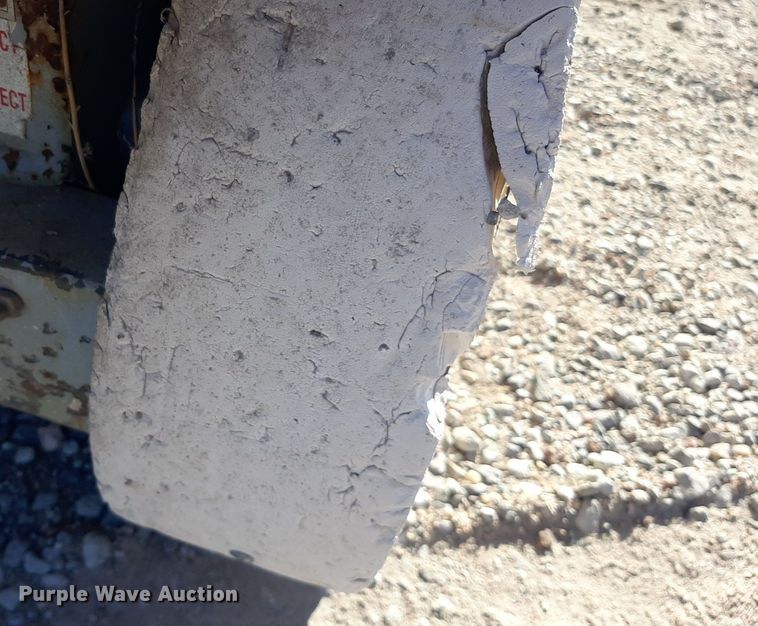 image for item KD9156 Skyjack 3226  scissor lift