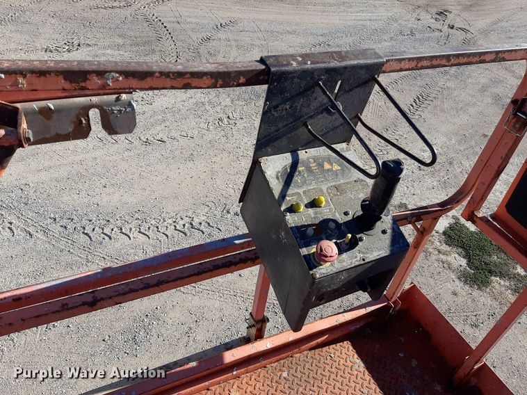 image for item KD9158 JLG 400CRT  scissor lift