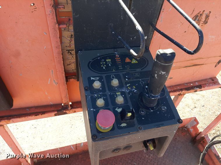 image for item KD9158 JLG 400CRT  scissor lift