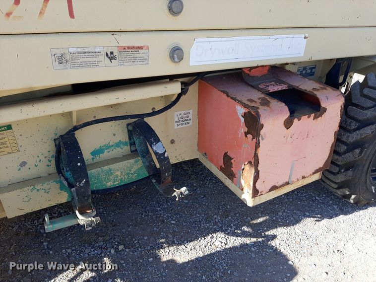 image for item KD9158 JLG 400CRT  scissor lift