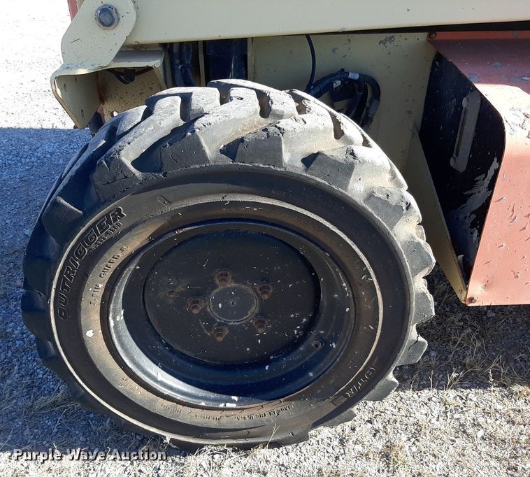 image for item KD9158 JLG 400CRT  scissor lift