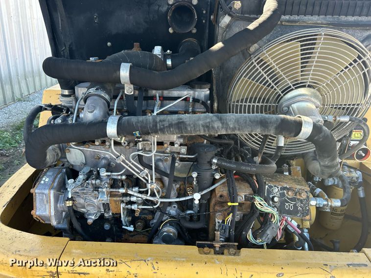 image for item KH9549 2005 Caterpillar 906  wheel loader