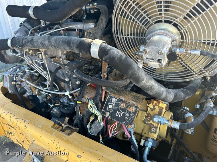 image for item KH9549 2005 Caterpillar 906  wheel loader