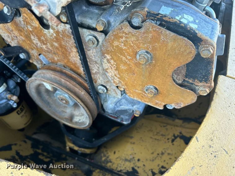 image for item KH9549 2005 Caterpillar 906  wheel loader