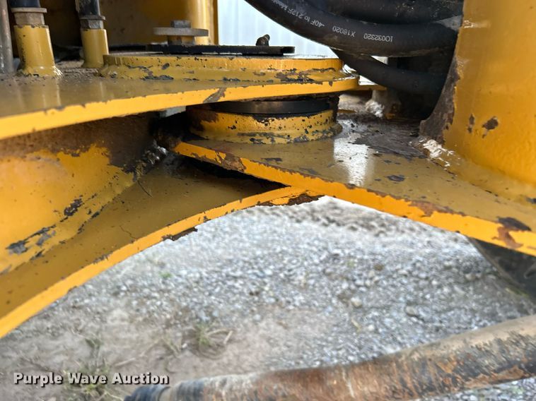 image for item KH9549 2005 Caterpillar 906  wheel loader