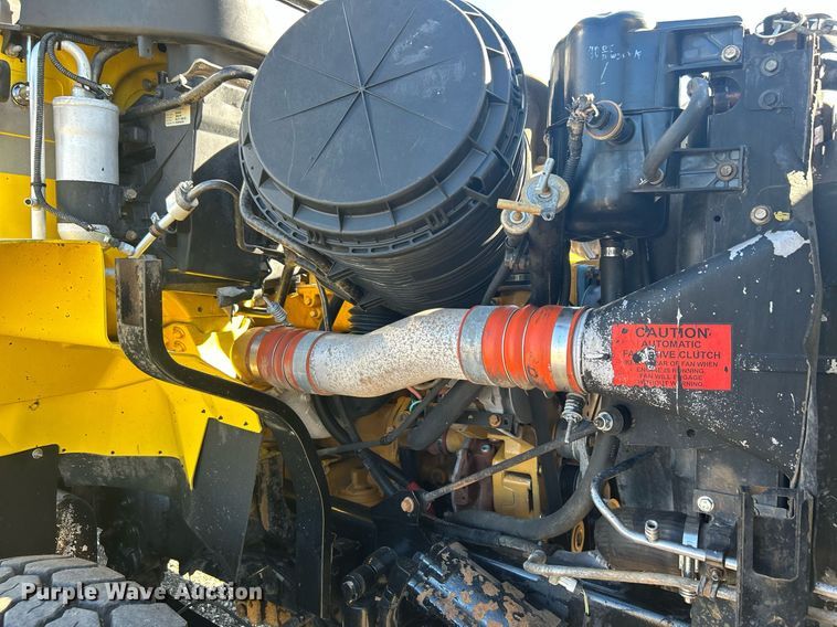 image for item KH9550 2004 International 7600  dump truck