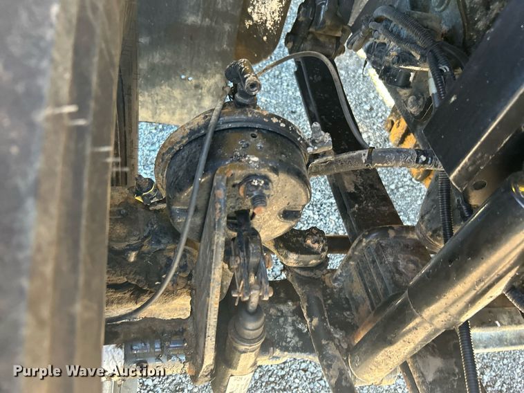 image for item KH9550 2004 International 7600  dump truck