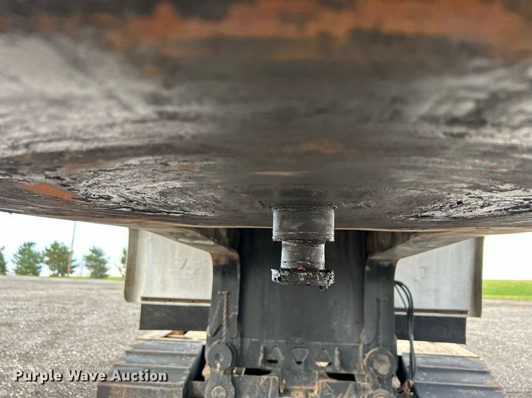 image for item KH9555 1999 Trail King  lowboy equipment trailer