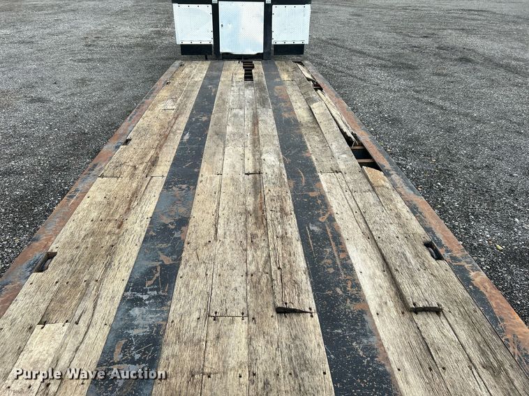 image for item KH9555 1999 Trail King  lowboy equipment trailer