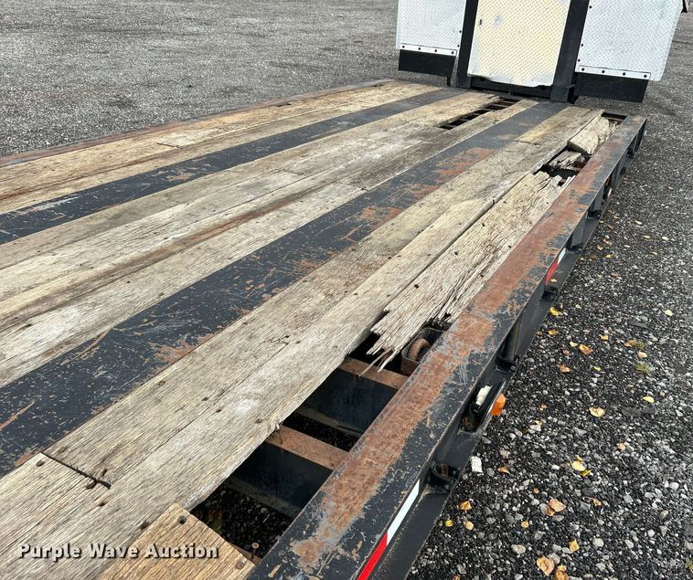image for item KH9555 1999 Trail King  lowboy equipment trailer