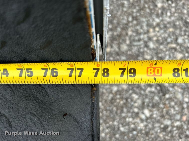 image for item KH9561 2012 Ford F350 XLT Super Duty  SuperCab utility bed pickup truck