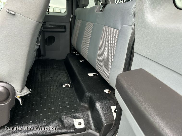 image for item KH9561 2012 Ford F350 XLT Super Duty  SuperCab utility bed pickup truck