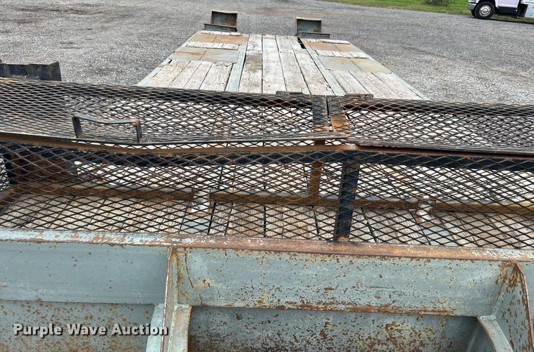 image for item KH9563 2006 Interstate Trailer  equipment trailer