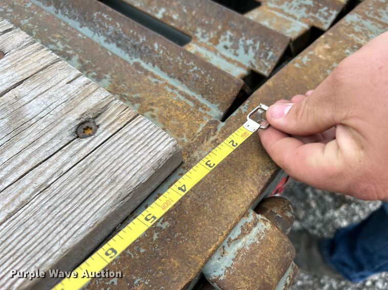 image for item KH9563 2006 Interstate Trailer  equipment trailer