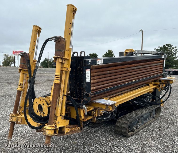 image for item KH9564 2000 Vermeer Navigator D10x15  directional boring unit