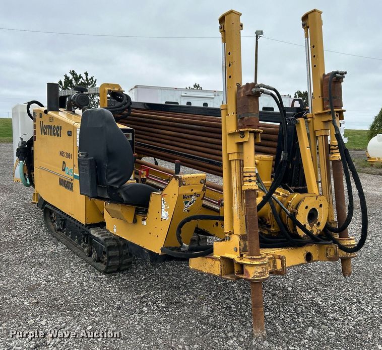 image for item KH9564 2000 Vermeer Navigator D10x15  directional boring unit