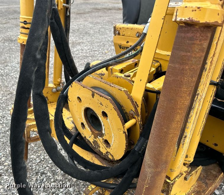 image for item KH9564 2000 Vermeer Navigator D10x15  directional boring unit