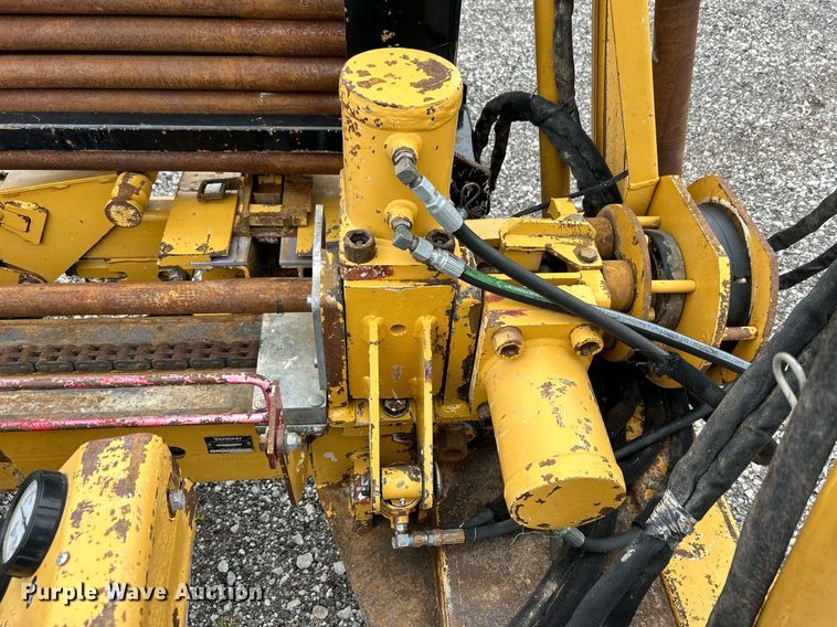 image for item KH9564 2000 Vermeer Navigator D10x15  directional boring unit