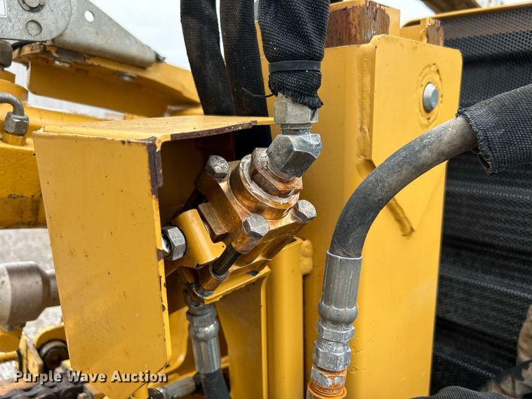 image for item KH9564 2000 Vermeer Navigator D10x15  directional boring unit