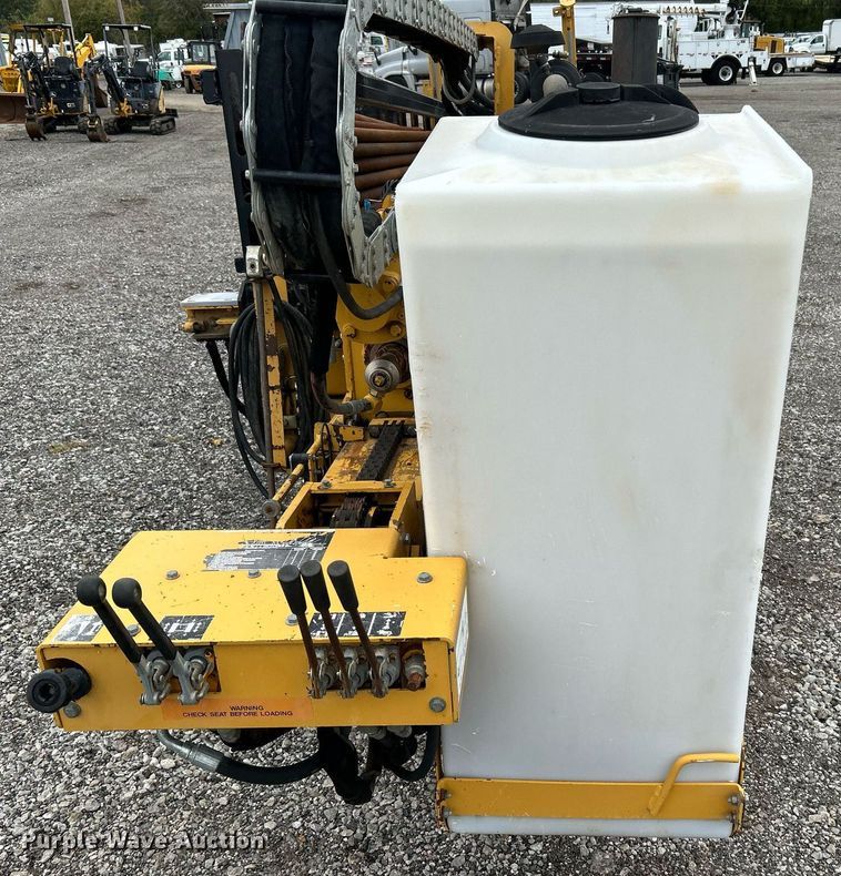 image for item KH9564 2000 Vermeer Navigator D10x15  directional boring unit