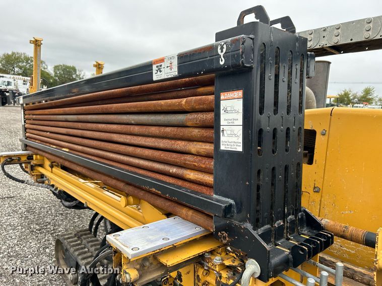 image for item KH9564 2000 Vermeer Navigator D10x15  directional boring unit