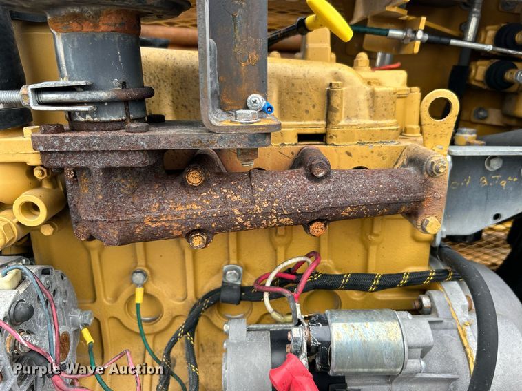 image for item KH9564 2000 Vermeer Navigator D10x15  directional boring unit