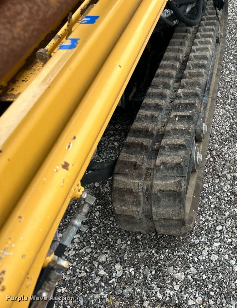 image for item KH9564 2000 Vermeer Navigator D10x15  directional boring unit