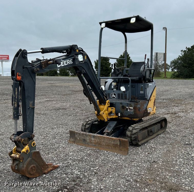 image for item KH9566 2008 John Deere 17D  mini excavator