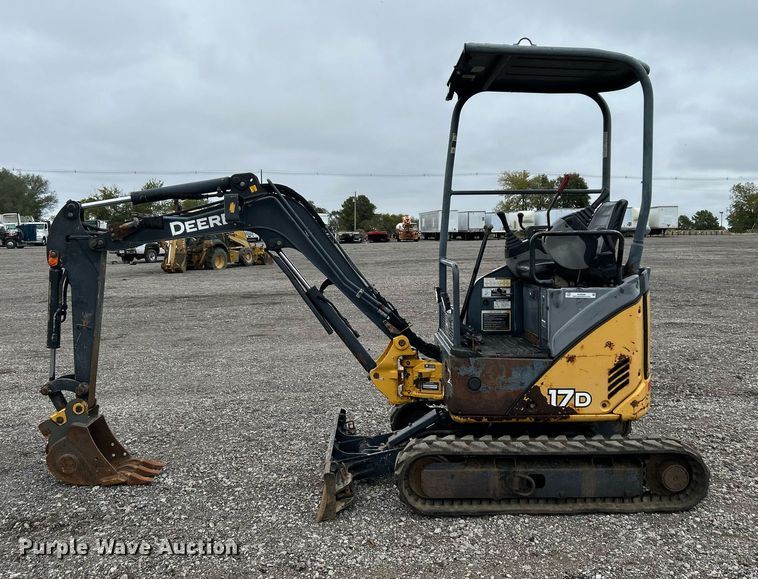 image for item KH9566 2008 John Deere 17D  mini excavator