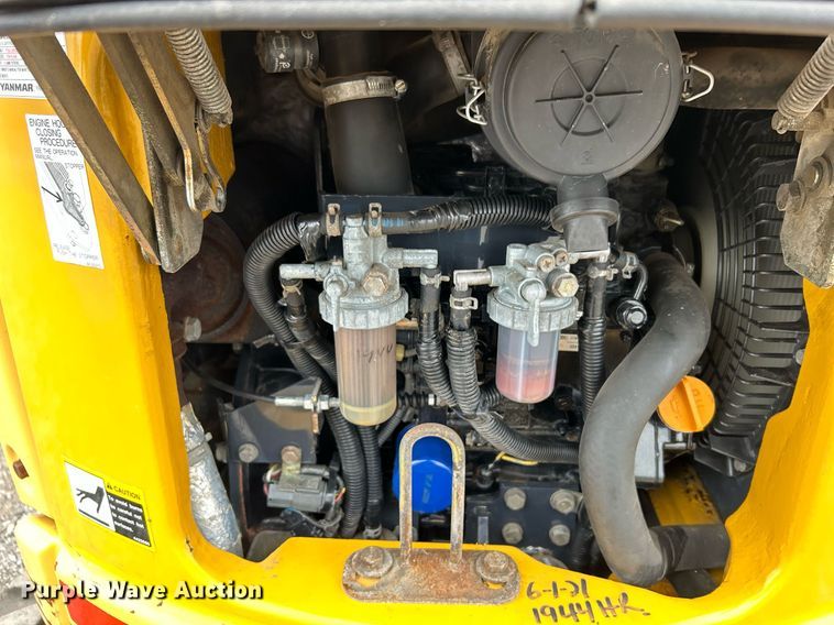 image for item KH9566 2008 John Deere 17D  mini excavator