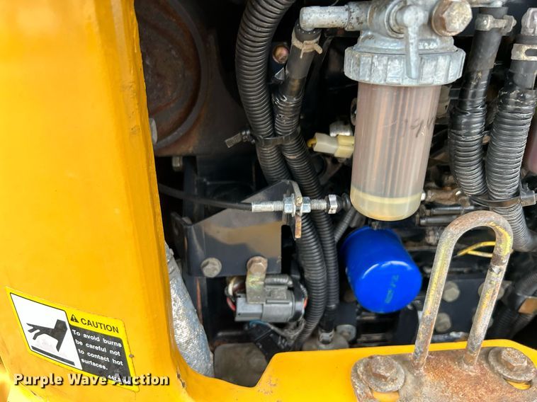 image for item KH9566 2008 John Deere 17D  mini excavator