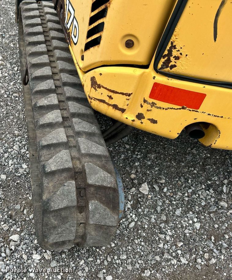 image for item KH9566 2008 John Deere 17D  mini excavator