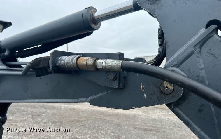 image for item KH9569 2007 John Deere 17D  mini excavator