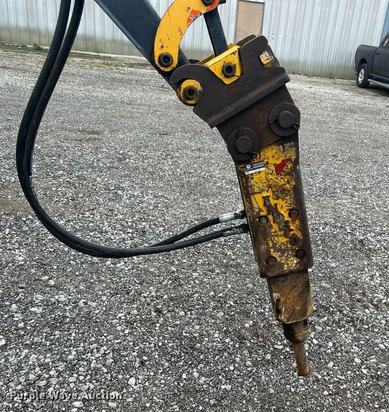 image for item KH9569 2007 John Deere 17D  mini excavator