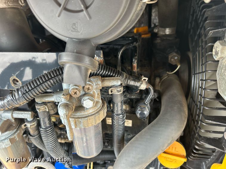 image for item KH9569 2007 John Deere 17D  mini excavator