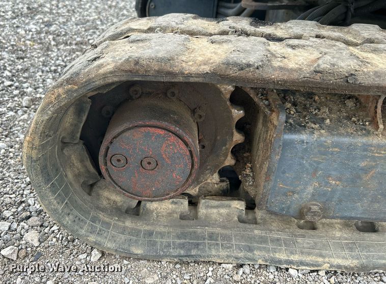 image for item KH9569 2007 John Deere 17D  mini excavator