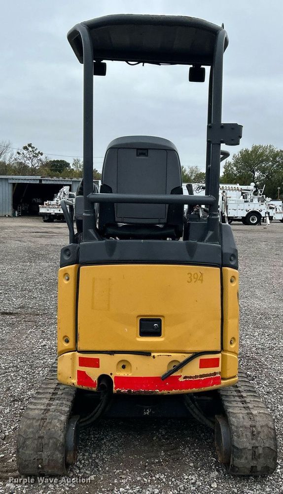 image for item KH9570 2007 John Deere 17D  mini excavator