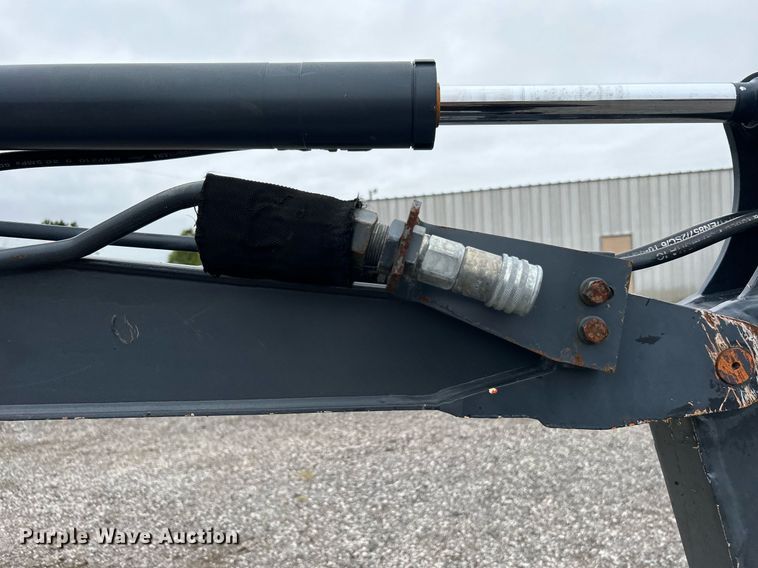 image for item KH9570 2007 John Deere 17D  mini excavator