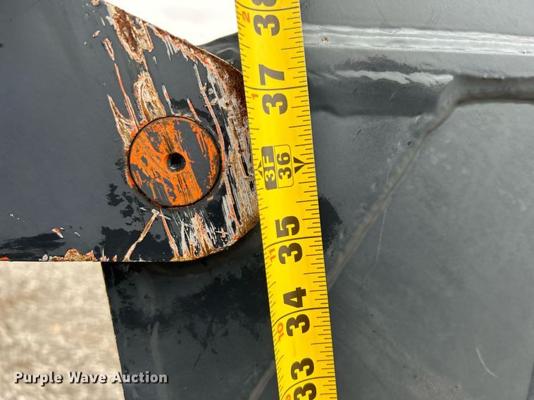 image for item KH9570 2007 John Deere 17D  mini excavator