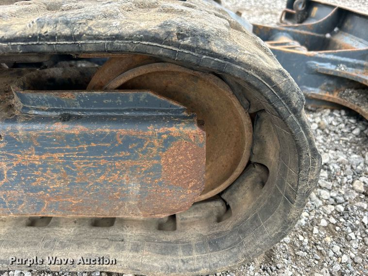 image for item KH9570 2007 John Deere 17D  mini excavator