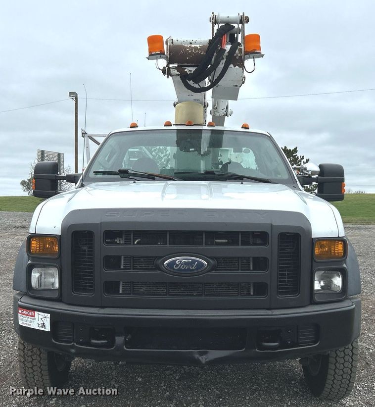 image for item KH9571 2008 Ford F450 Super Duty  bucket truck