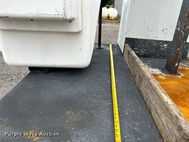 image for item KH9571 2008 Ford F450 Super Duty  bucket truck