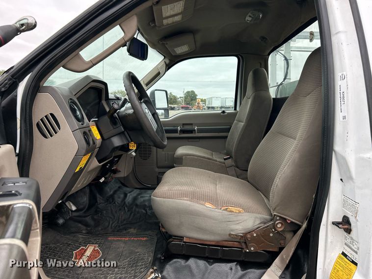 image for item KH9571 2008 Ford F450 Super Duty  bucket truck