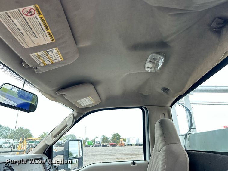 image for item KH9571 2008 Ford F450 Super Duty  bucket truck