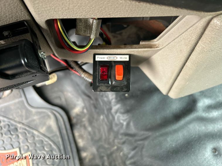 image for item KH9571 2008 Ford F450 Super Duty  bucket truck