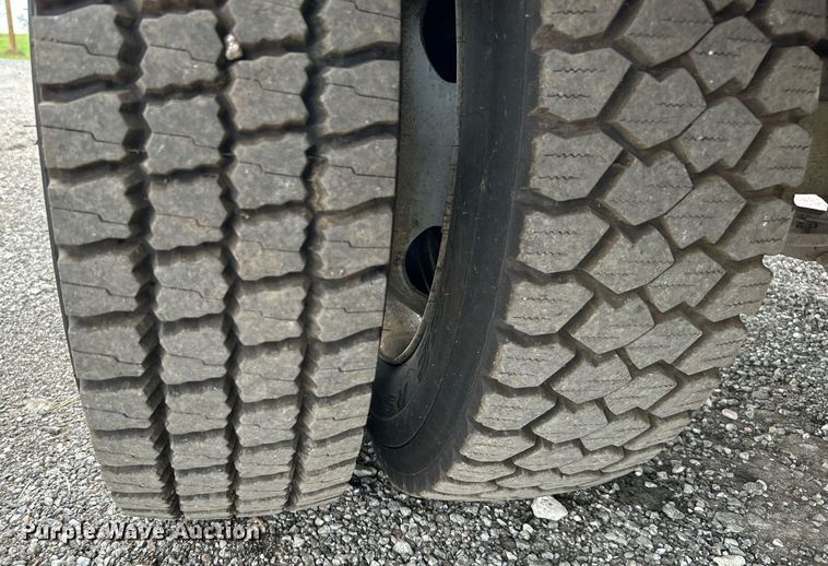 image for item KH9571 2008 Ford F450 Super Duty  bucket truck