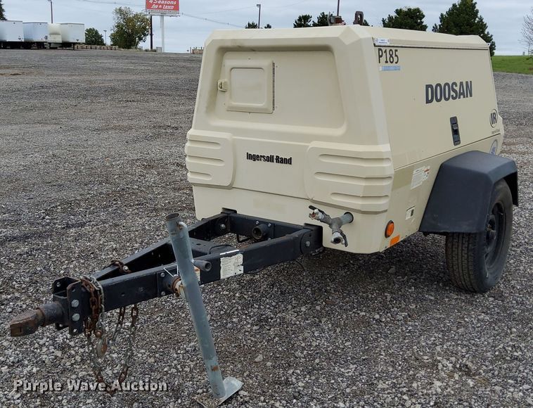 image for item KH9573 2012 Doosan P185  air compressor